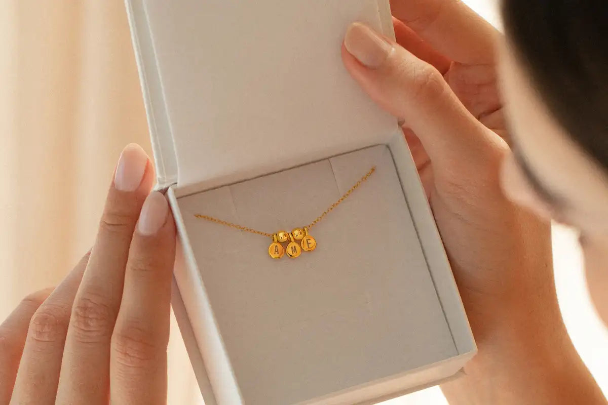initial necklace gold engraved personalised