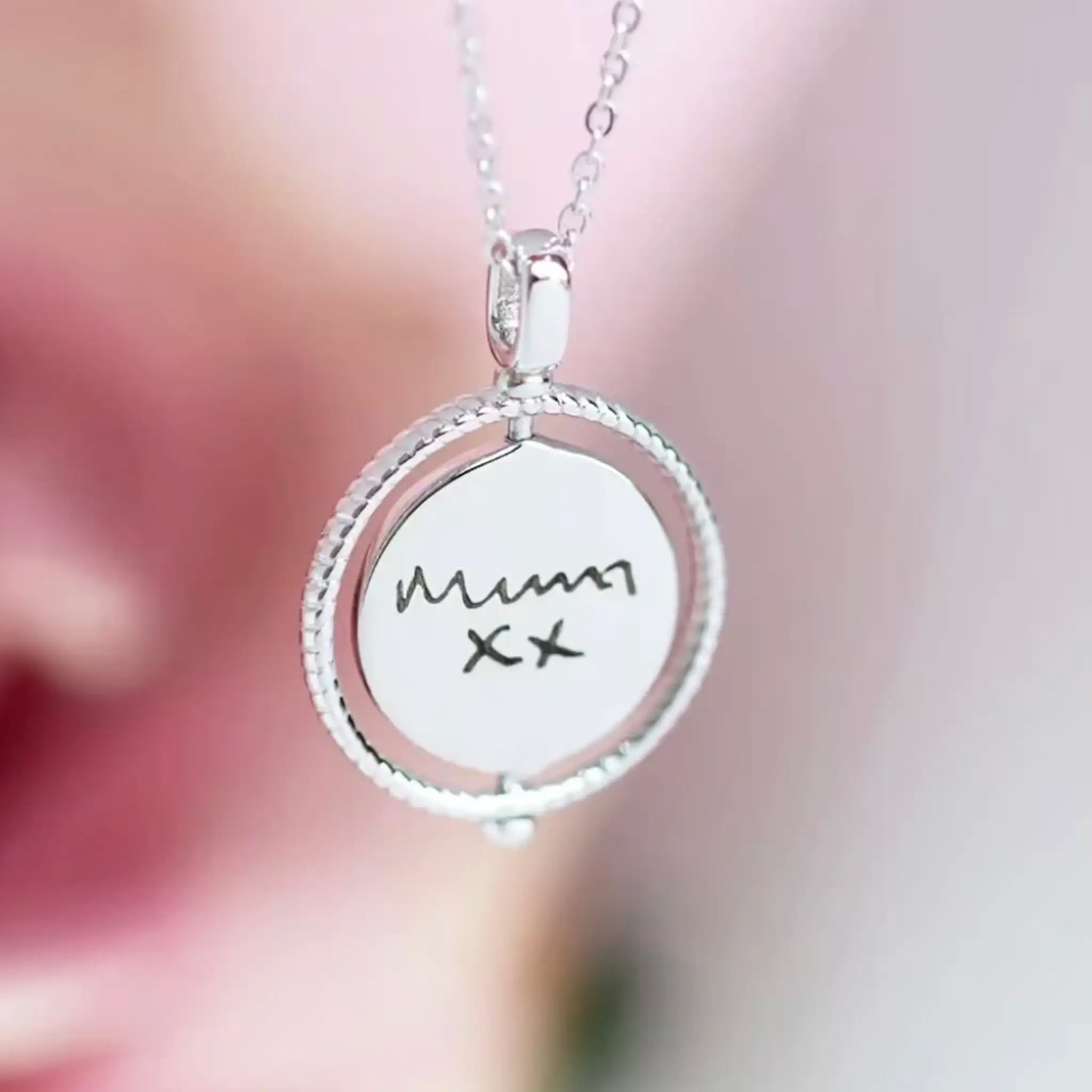 The Spinner Necklace That’s More Than Just Jewellery - It’s a Moment You Can Wear