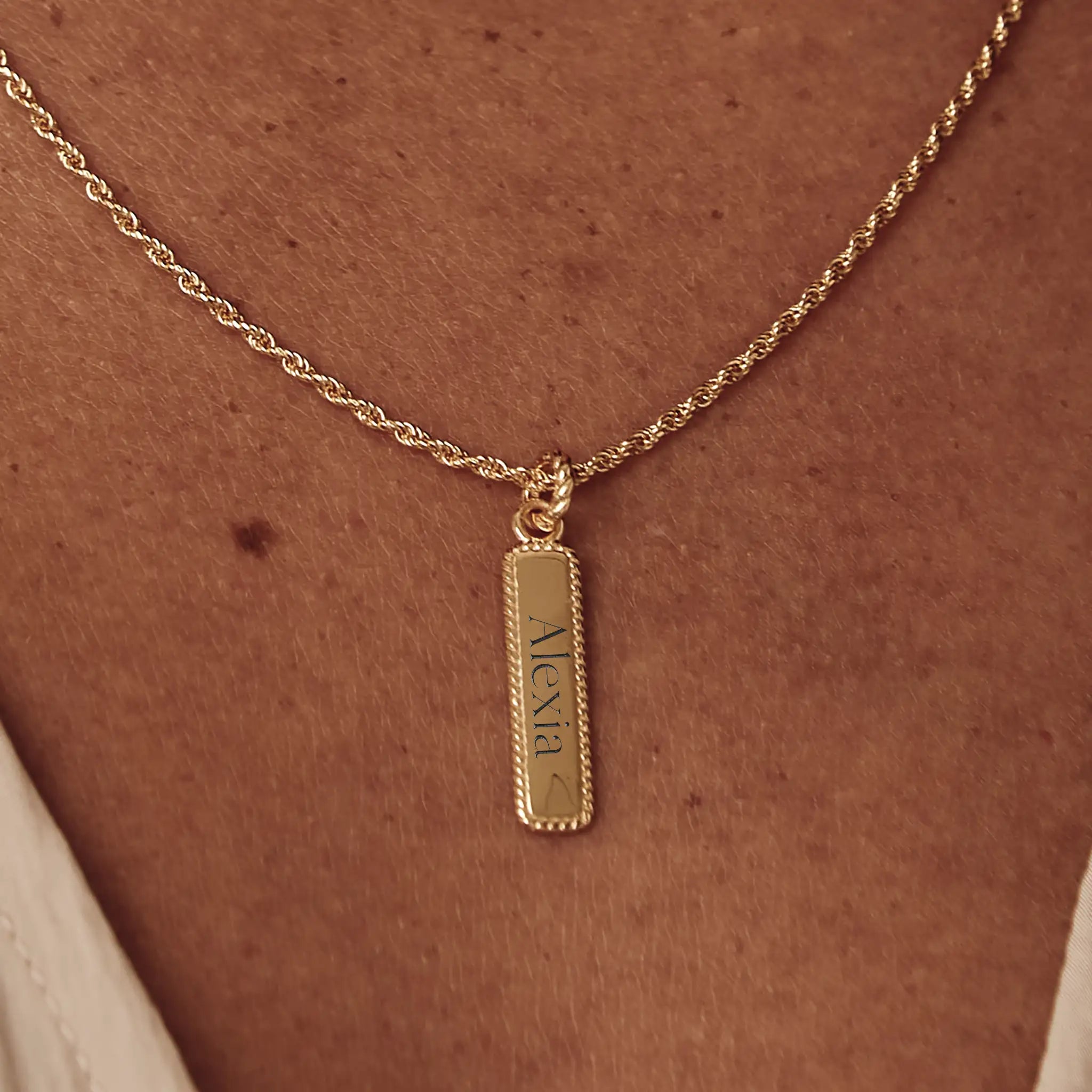 18k Gold Name Tag Necklace Gift showing premium rope chain design - luxury personalised jewelry gifts for her, handcrafted name necklace with double-sided engraving by Treatfully